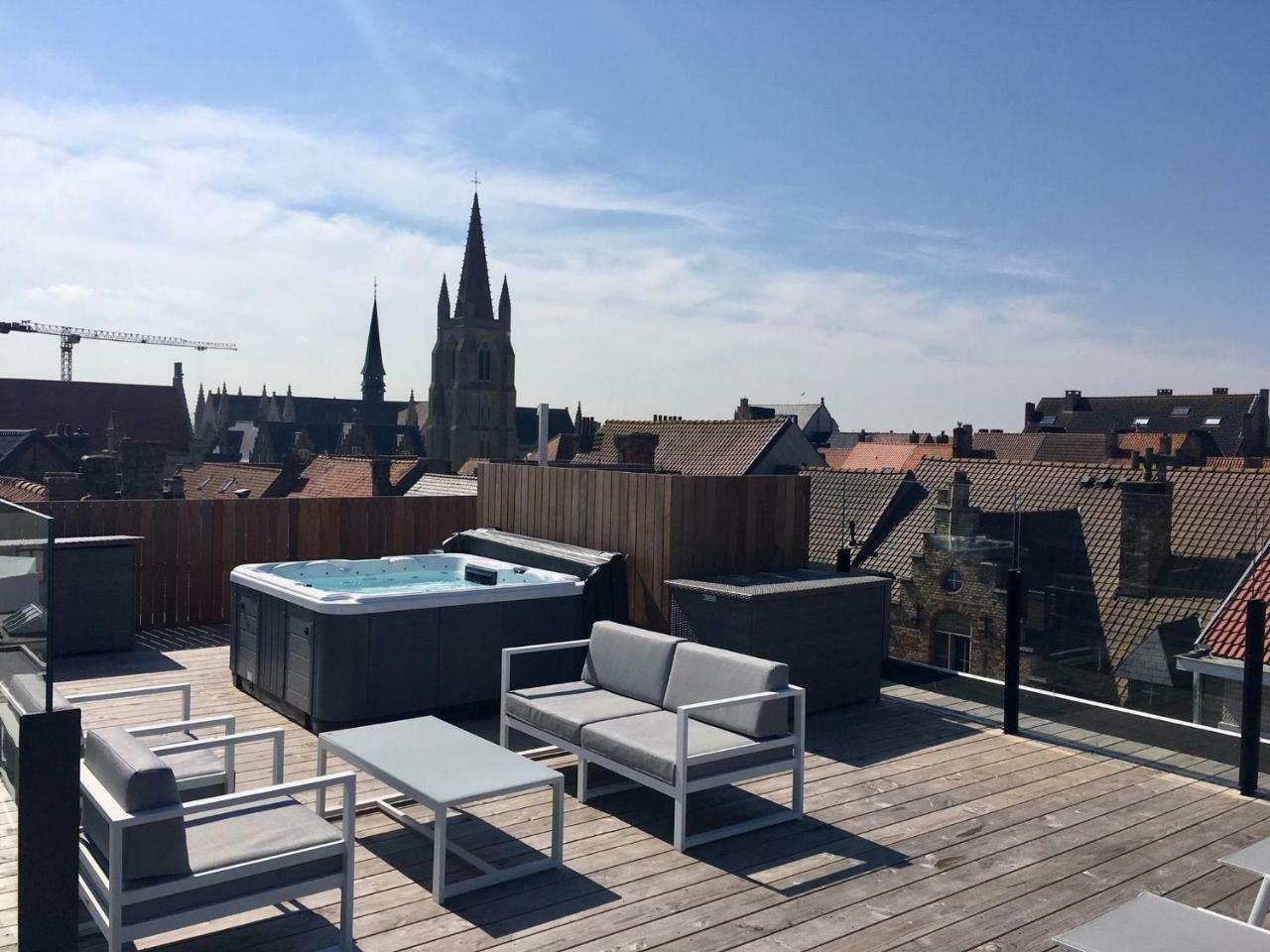 Luxurious Apartment in Nieuwpoort with Jacuzzi Buitenkant foto